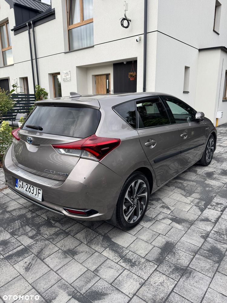 Toyota Auris - 3