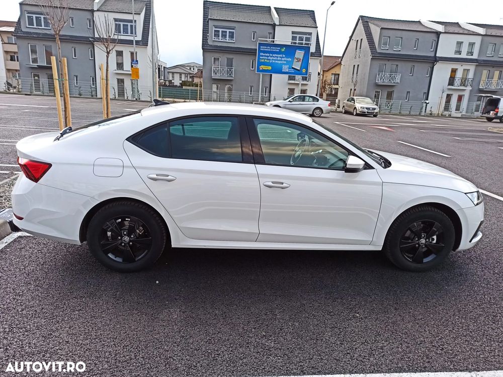 Skoda Octavia 2.0 TDI Essence - 8