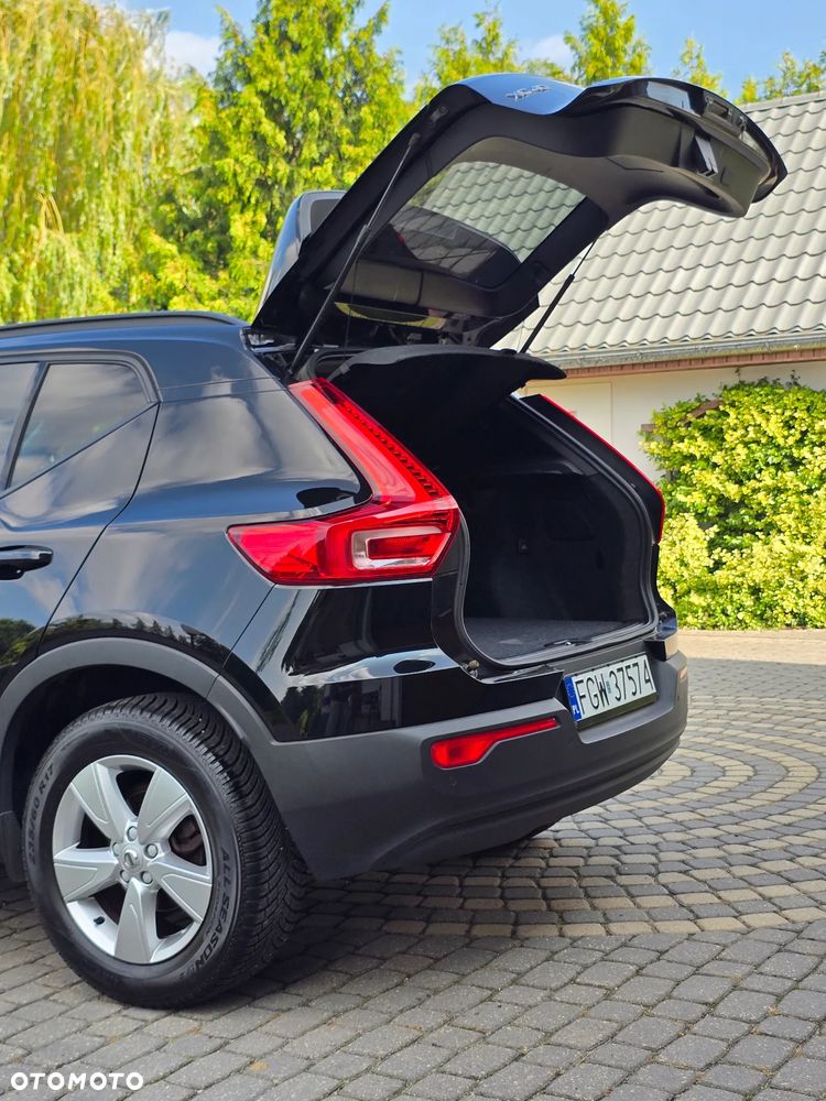 Volvo XC 40 - 30