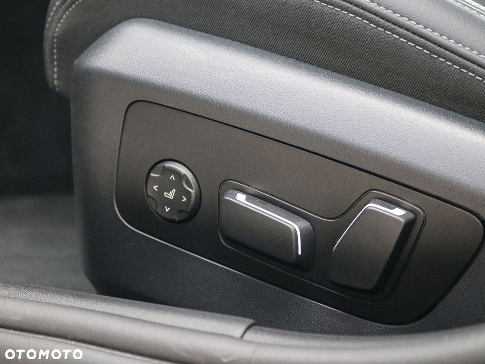 BMW Seria 5 - 23