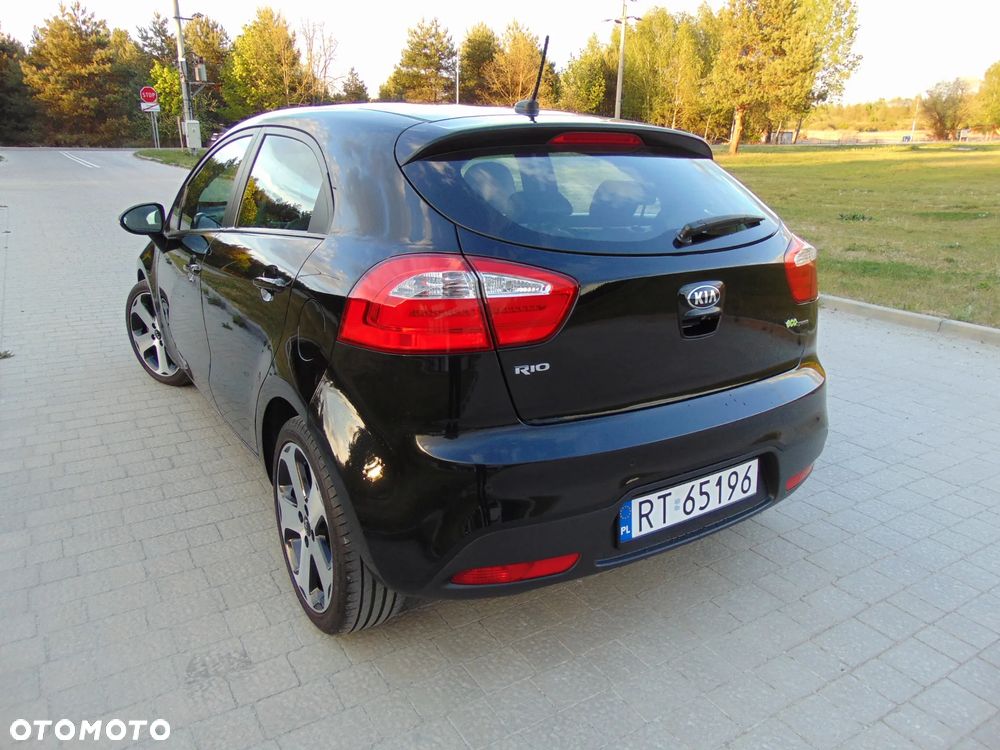 Kia Rio 1.4 Platinum Edition - 3