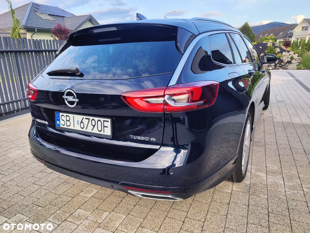 Opel Insignia 2.0 T 4x4 Innovation S&S - 4
