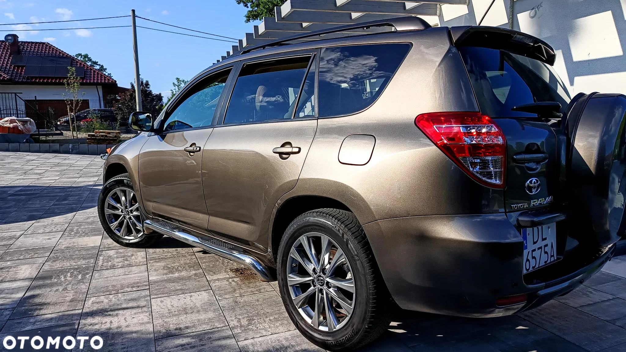 Toyota RAV4 - 4