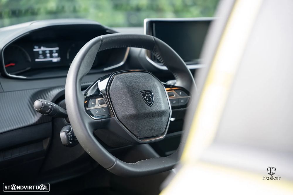 Peugeot 208 1.2 PureTech Style - 13