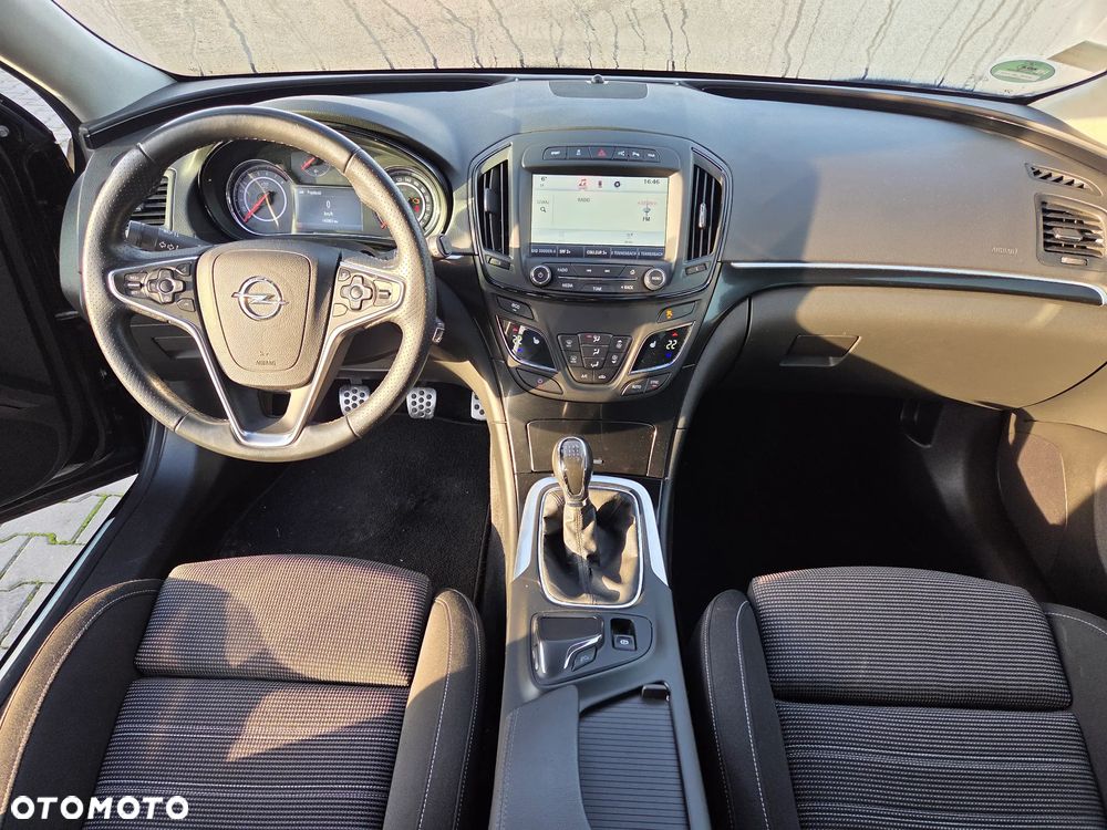 Opel Insignia 2.0 ECOTEC DI Turbo 4x4 ecoFLEX Start/Sto Sport - 8