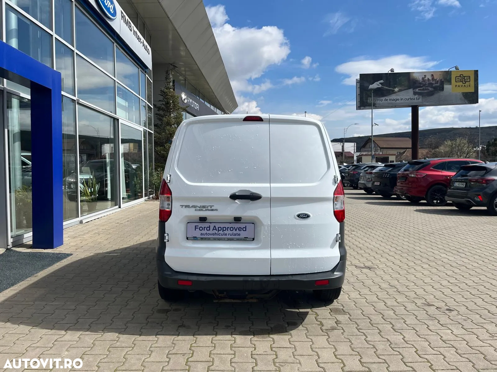Ford Transit Courier - 5