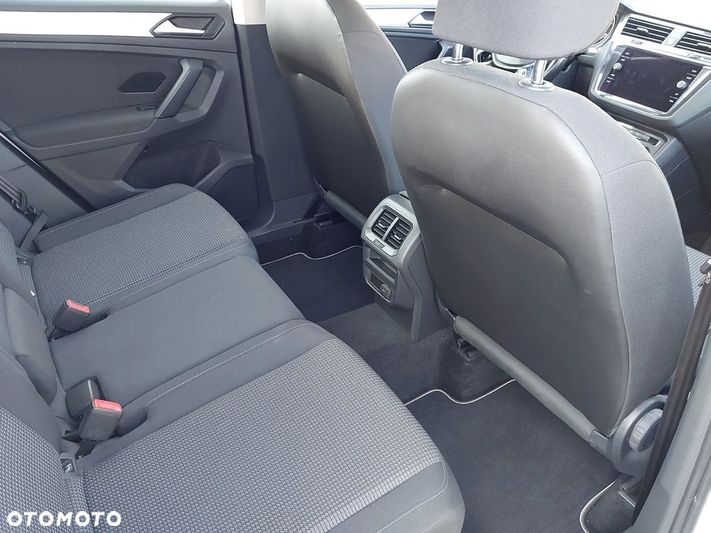 Volkswagen Tiguan 1.5 TSI EVO Comfortline - 11