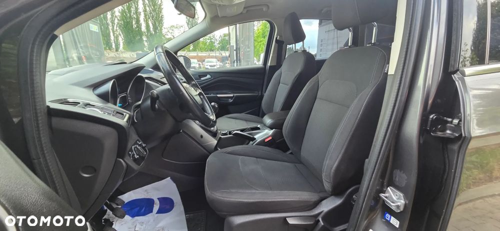 Ford Kuga 1.5 EcoBoost 2x4 Cool & Connect - 24