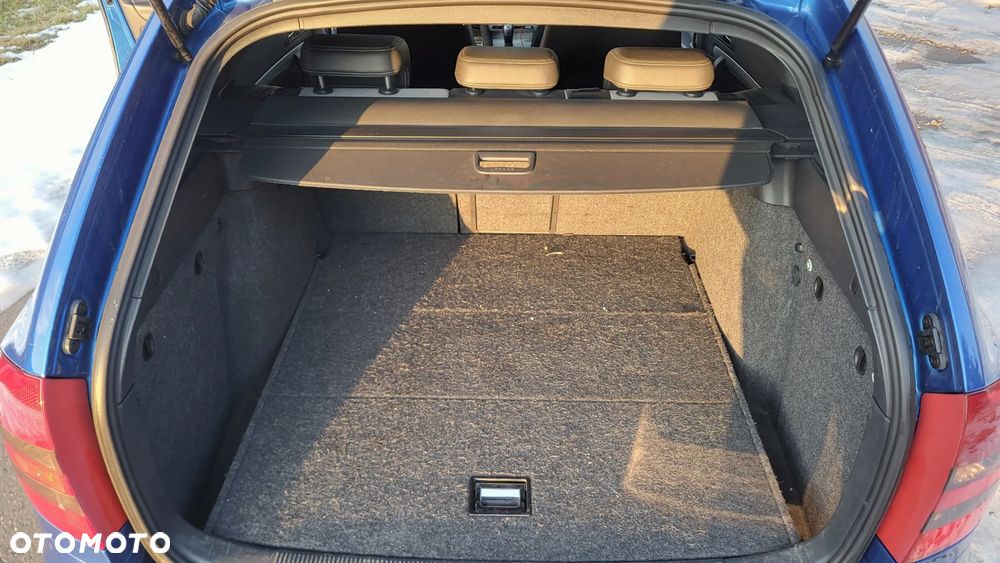 Skoda Octavia 2.0 TDI DPF RS - 16