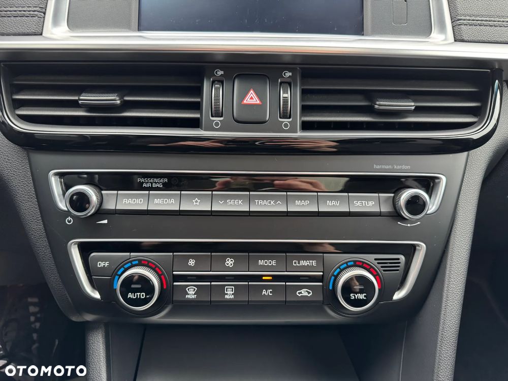 Kia Optima Sportagon 1.6 T-GDI DCT OPF GT Line - 32