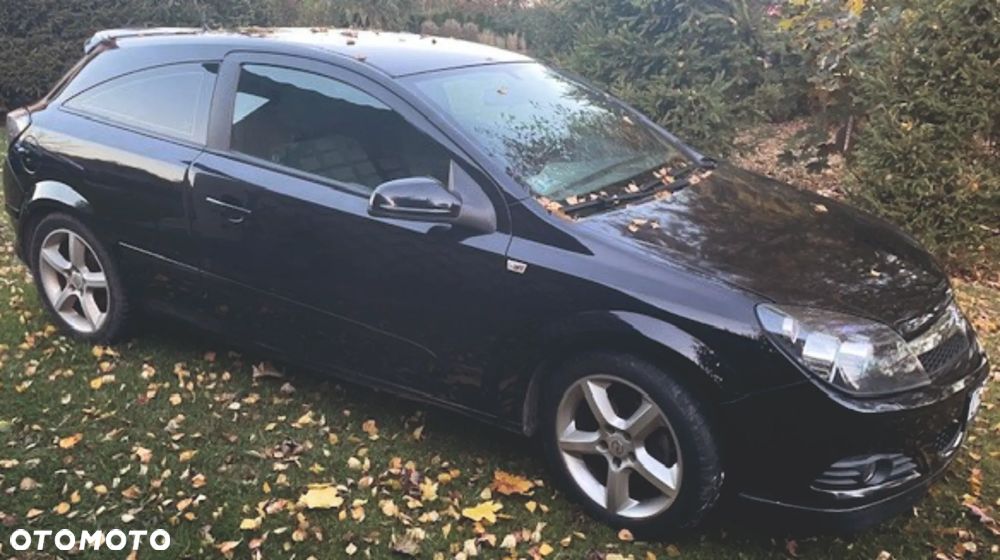 Opel Astra III GTC 1.6 Sport - 1