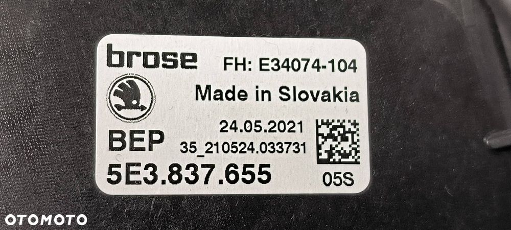 PODNOŚNIK SZYBY LP SKODA OCTAVIA IV 5E3837655 - 4