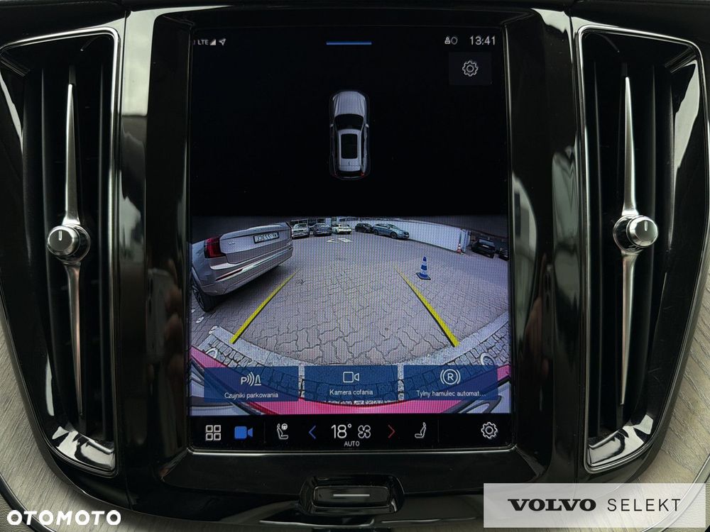 Volvo XC 60 - 22