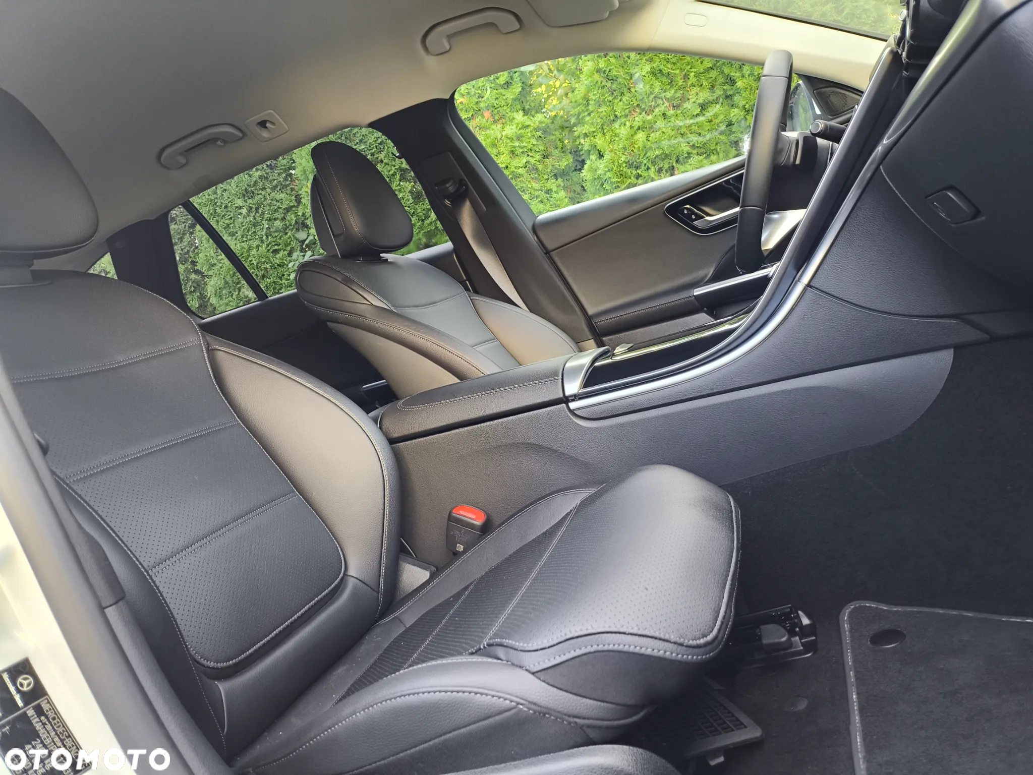 Mercedes-Benz Klasa C 220 d 9G-TRONIC - 26