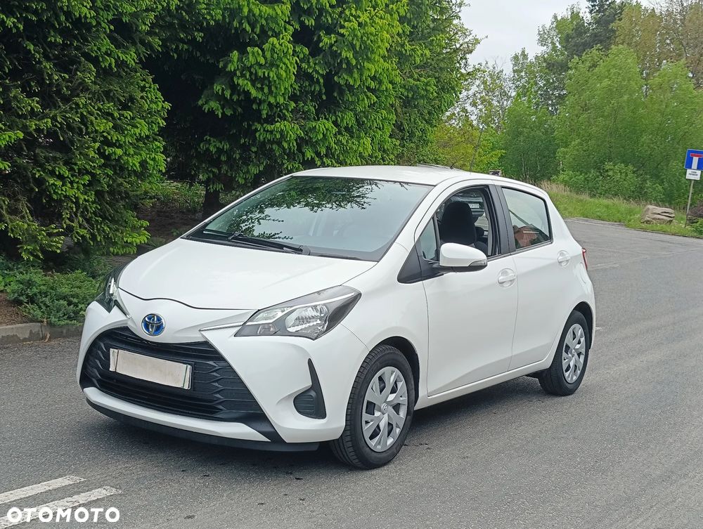 Toyota Yaris 1.5 Premium - 1