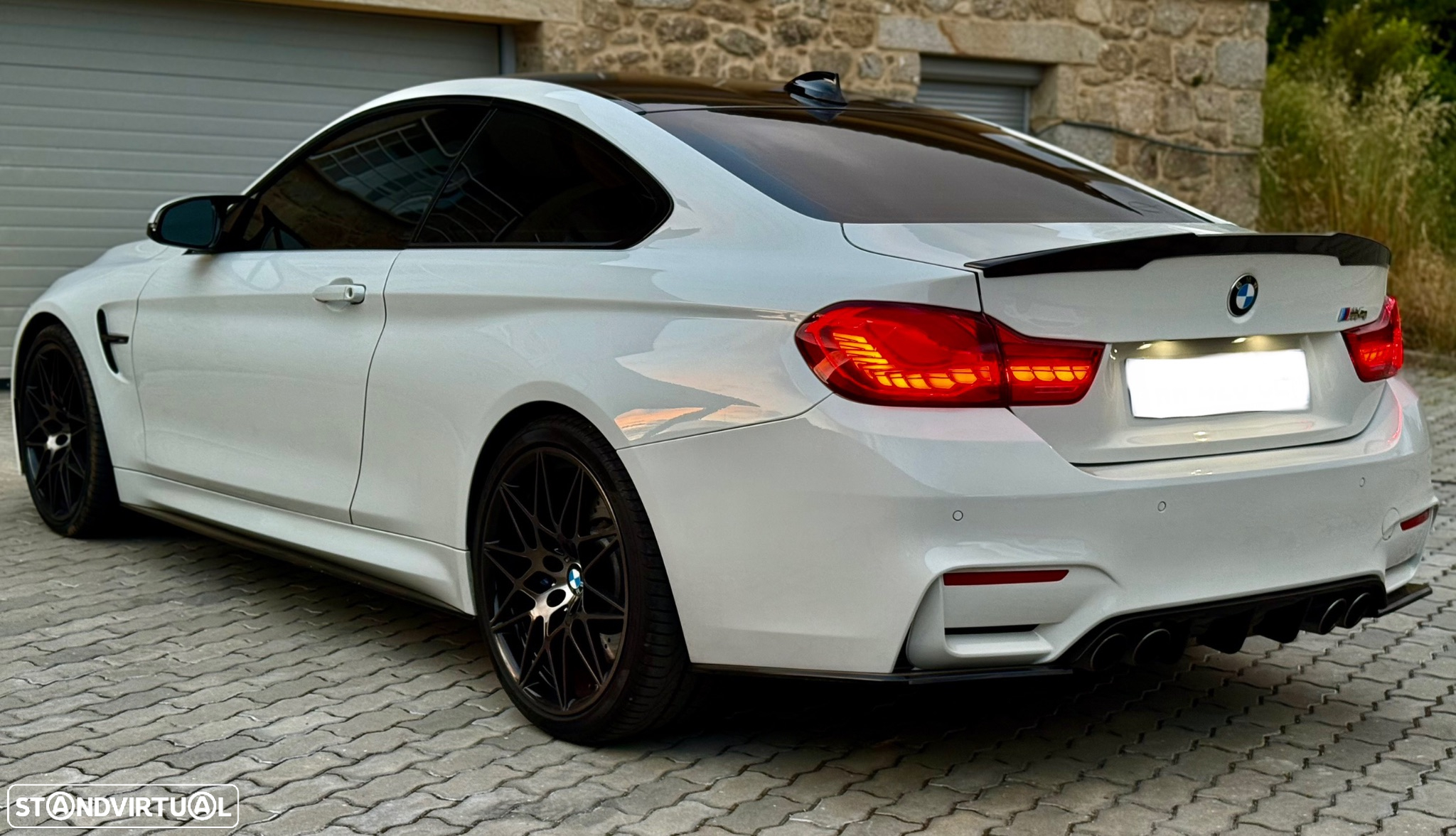 BMW M4 Coupe DKG - 9