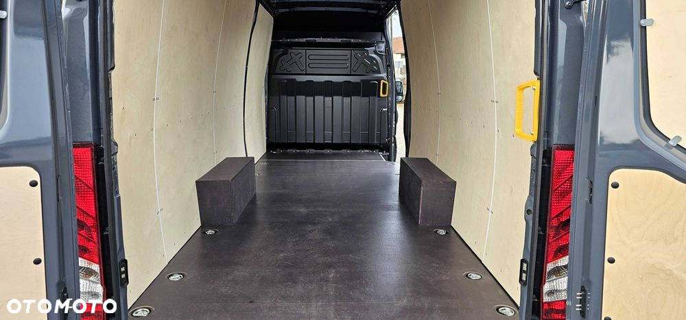Iveco Daily L3 - Podłoga Brązowa 9 mm - WYSYŁKA, MONTAŻ- GRATIS ! - 2