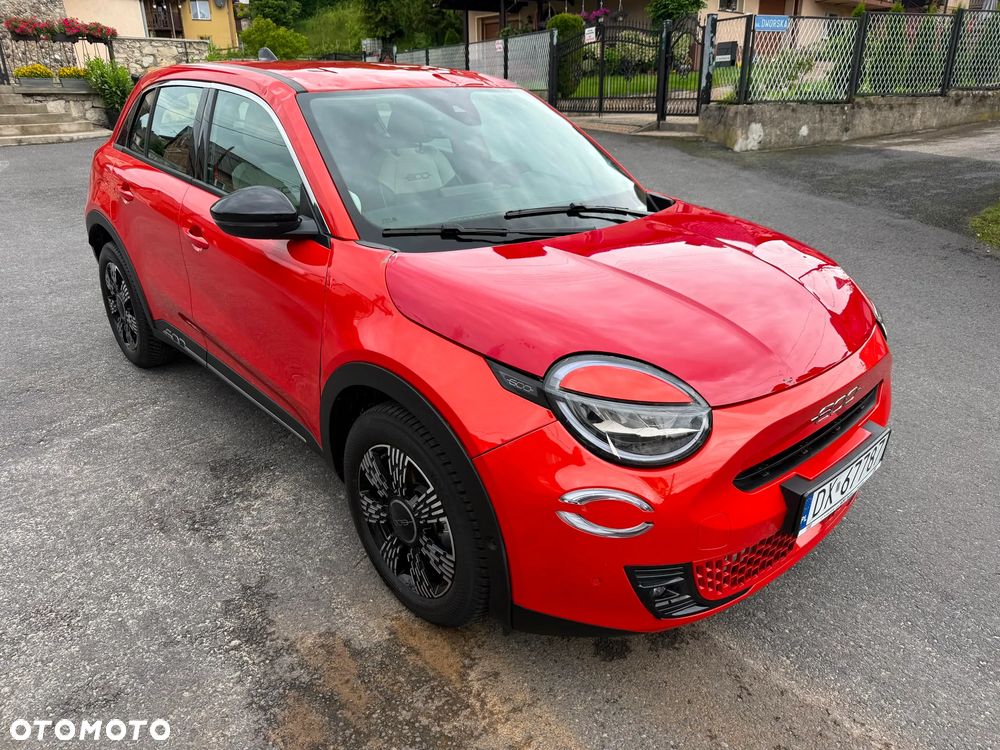 Fiat 600 HYBRID 125 Jahre Edition - 3