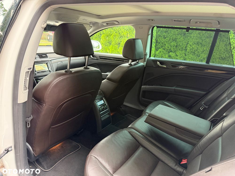 Skoda Superb 2.0 TDI DSG L&K - 10