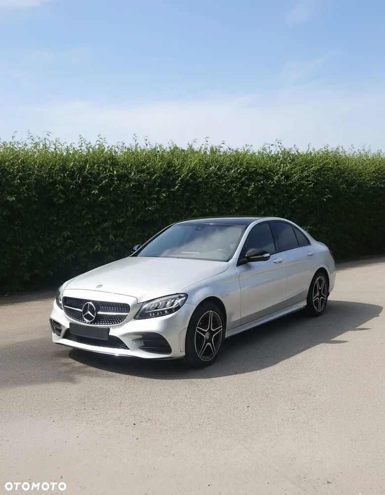 Mercedes-Benz Klasa C 160 AMG Line - 1