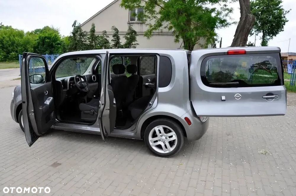 Nissan Cube - 8