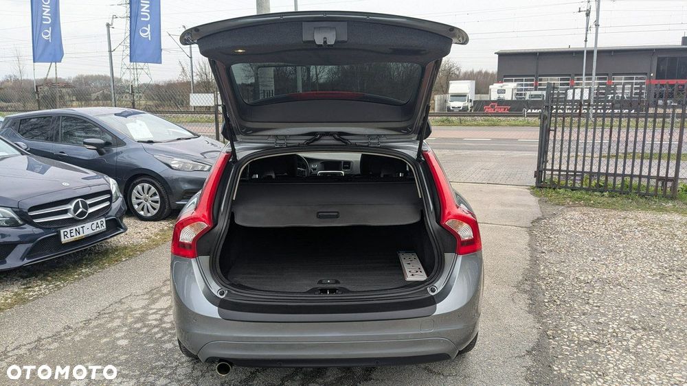 Volvo V60 - 32