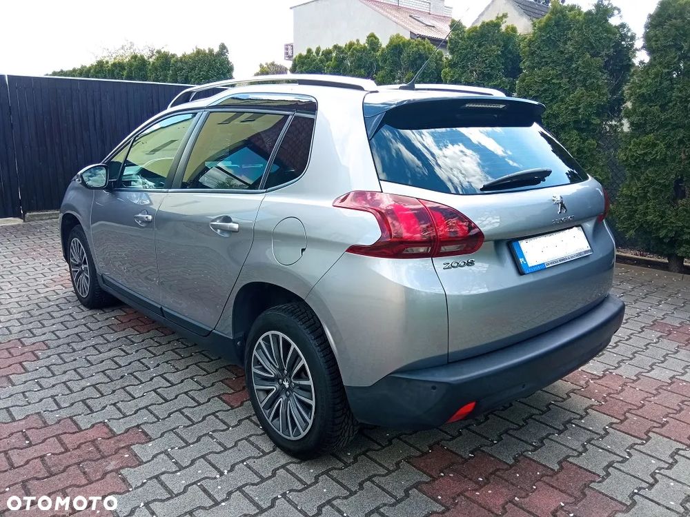 Peugeot 2008 1.2 Pure Tech GPF Active - 3