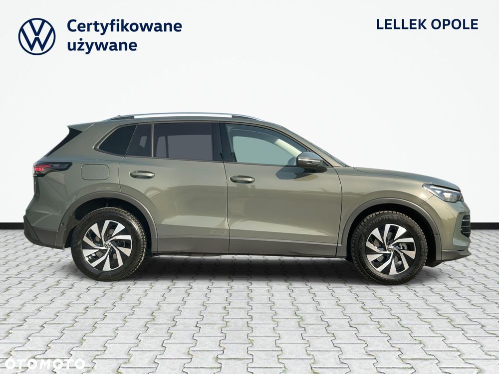 Volkswagen Tiguan - 5