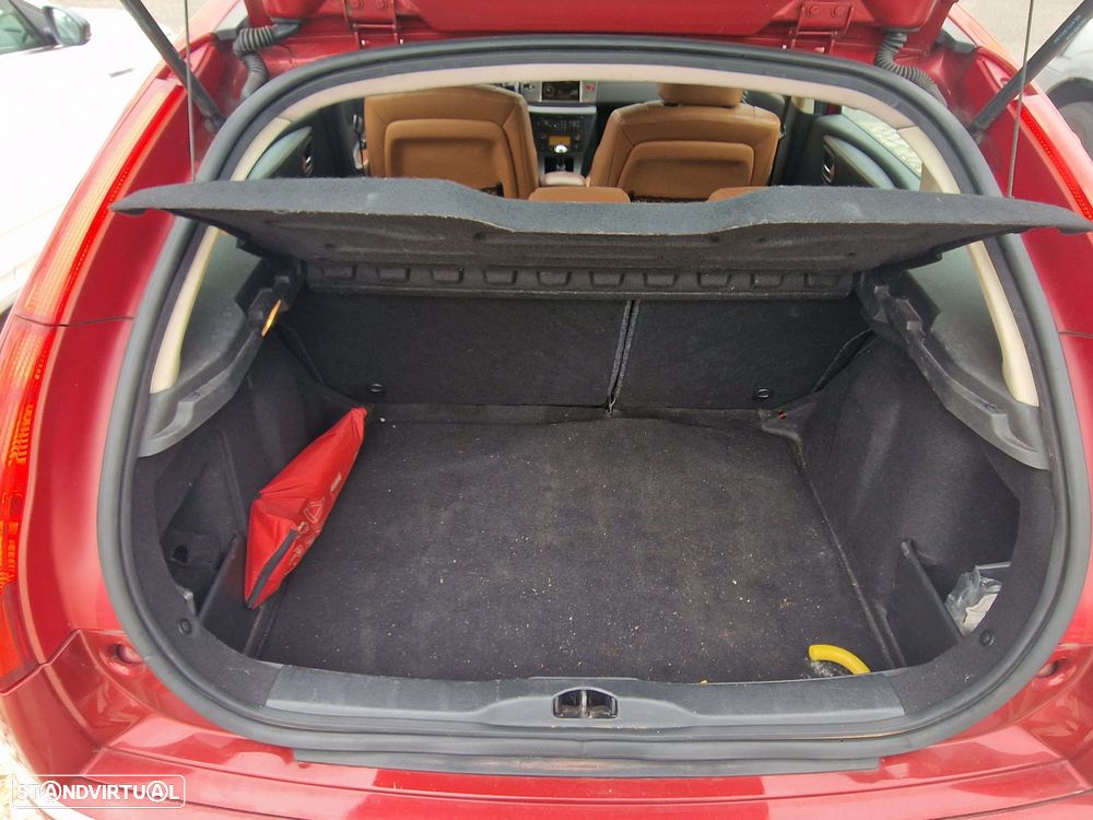 Citroën C4 1.6 HDi 110 Exclusive - 13