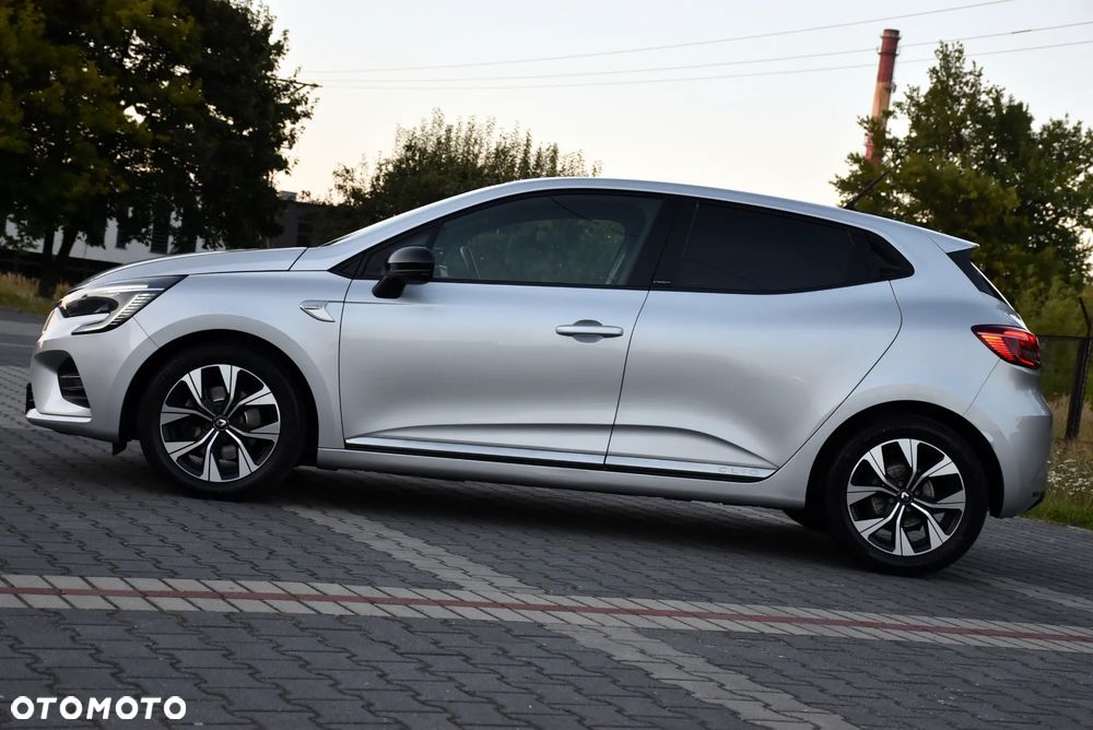 Renault Clio - 14