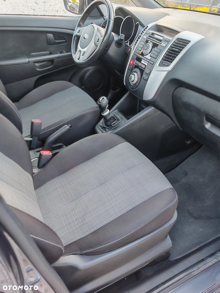 Kia Venga 1.6 CVVT Spirit - 25