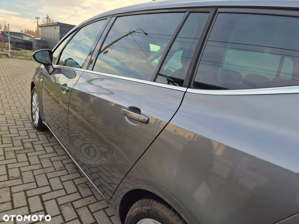 Opel Zafira 2.0 D (CDTI ecoFLEX) Start/Stop Innovation - 22