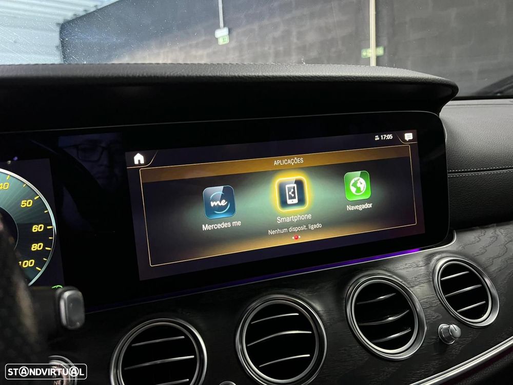 Mercedes-Benz E 300 de AMG Line - 10