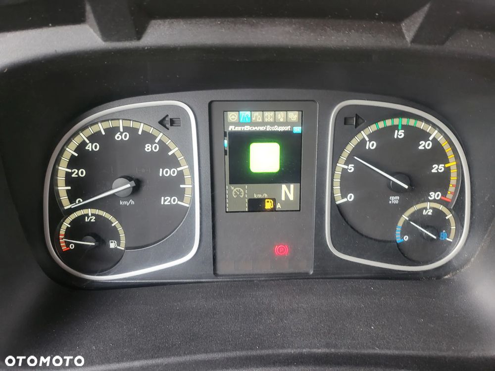 Mercedes-Benz ATEGO - 14