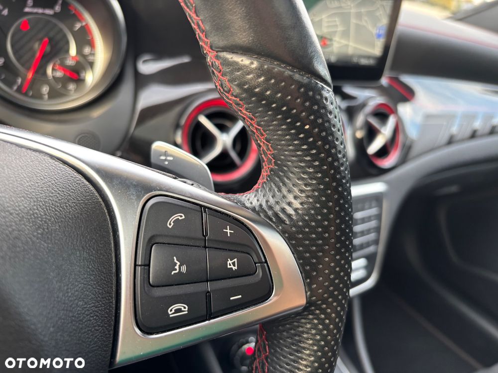 Mercedes-Benz CLA AMG 45 4-Matic - 37