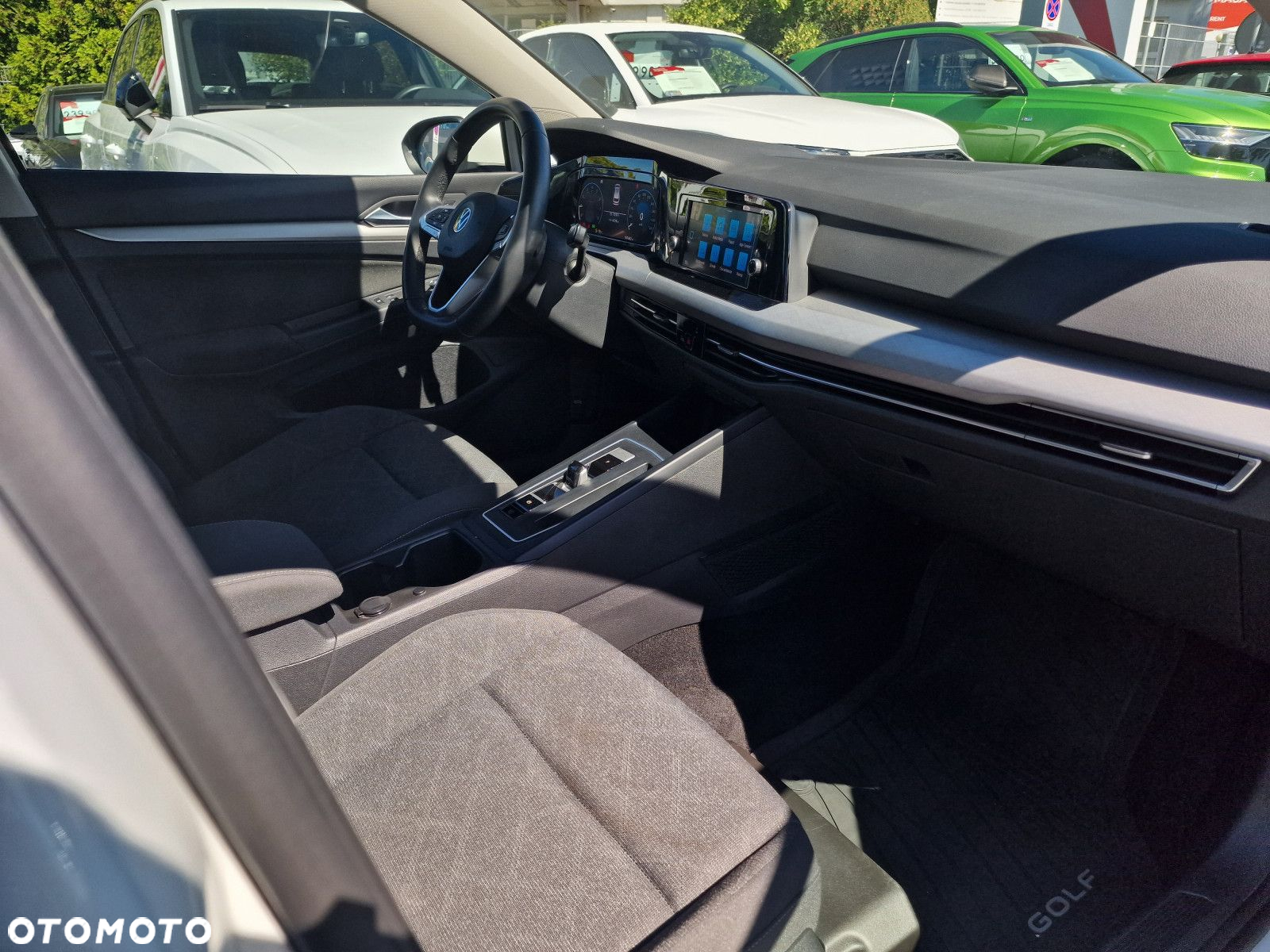 Volkswagen Golf - 15