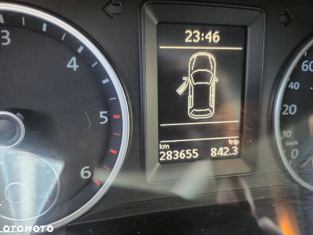 Volkswagen Tiguan - 8