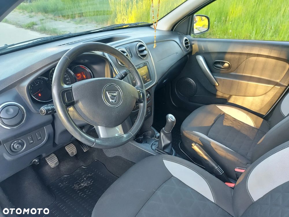 Dacia Sandero Stepway TCe 90 (S&S) Prestige - 20