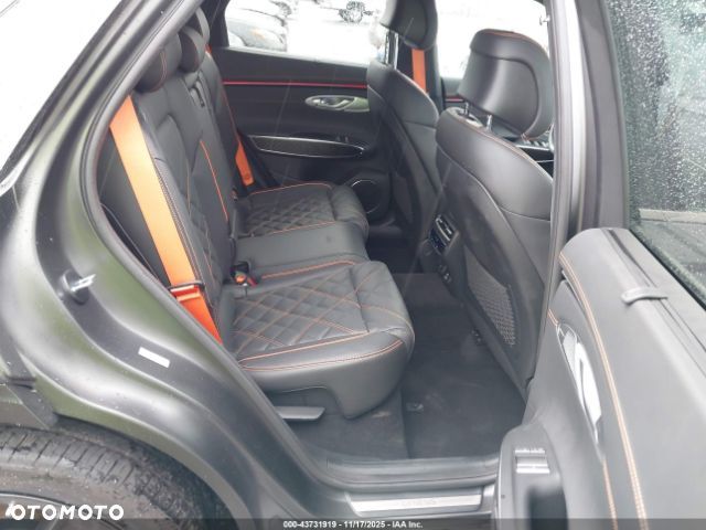 Genesis GV70 - 6