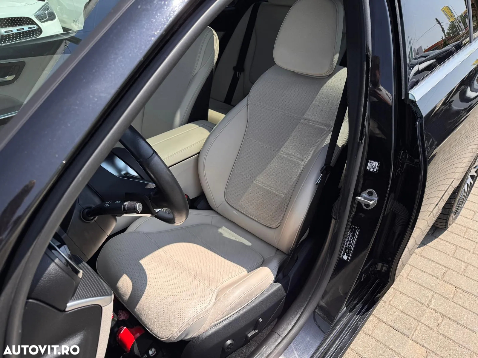 Mercedes-Benz C - 9
