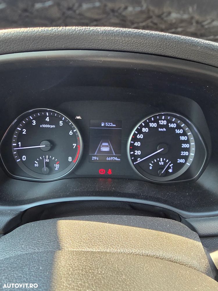Hyundai i30 1.5 110CP M/T Highway - 8