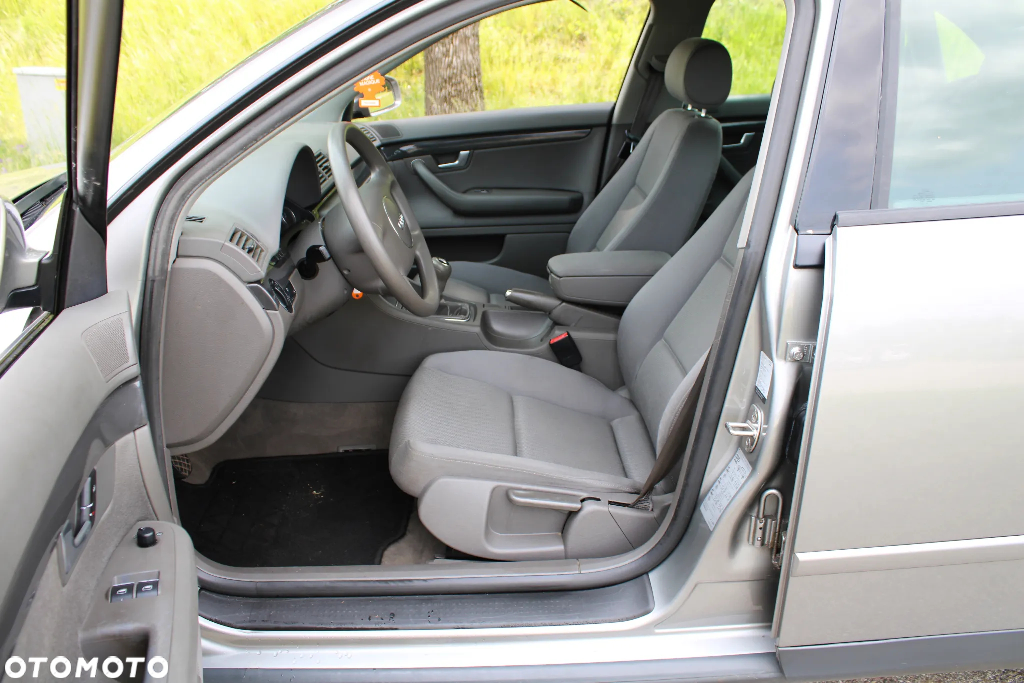 Audi A4 1.6 - 23