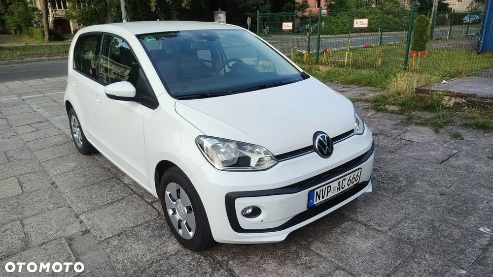 Volkswagen up! move - 1