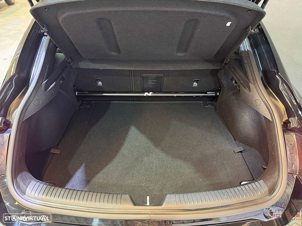 Hyundai i30 Fastback N 2.0 T-GDI Performance - 11