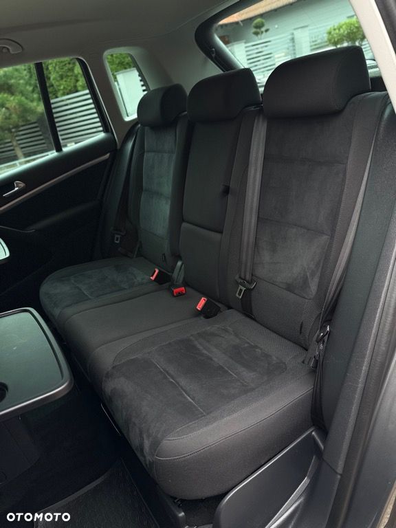 Volkswagen Tiguan 2.0 TDI BlueMot Sport&Style - 8