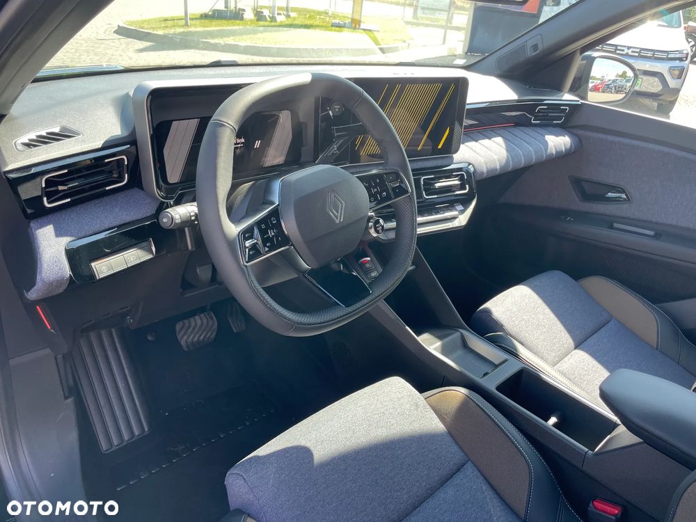 Renault 5 52kWh Comfort Range Techno - 4