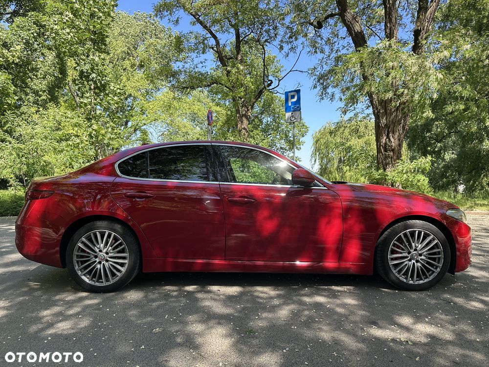 Alfa Romeo Giulia 2.0 Turbo Business - 18