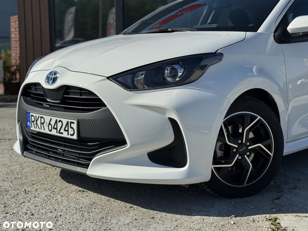 Toyota Yaris - 13
