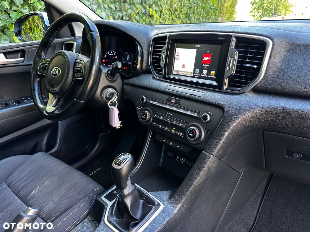 Kia Sportage 1.6 GDI 2WD ISG Dream-Team Edition - 39