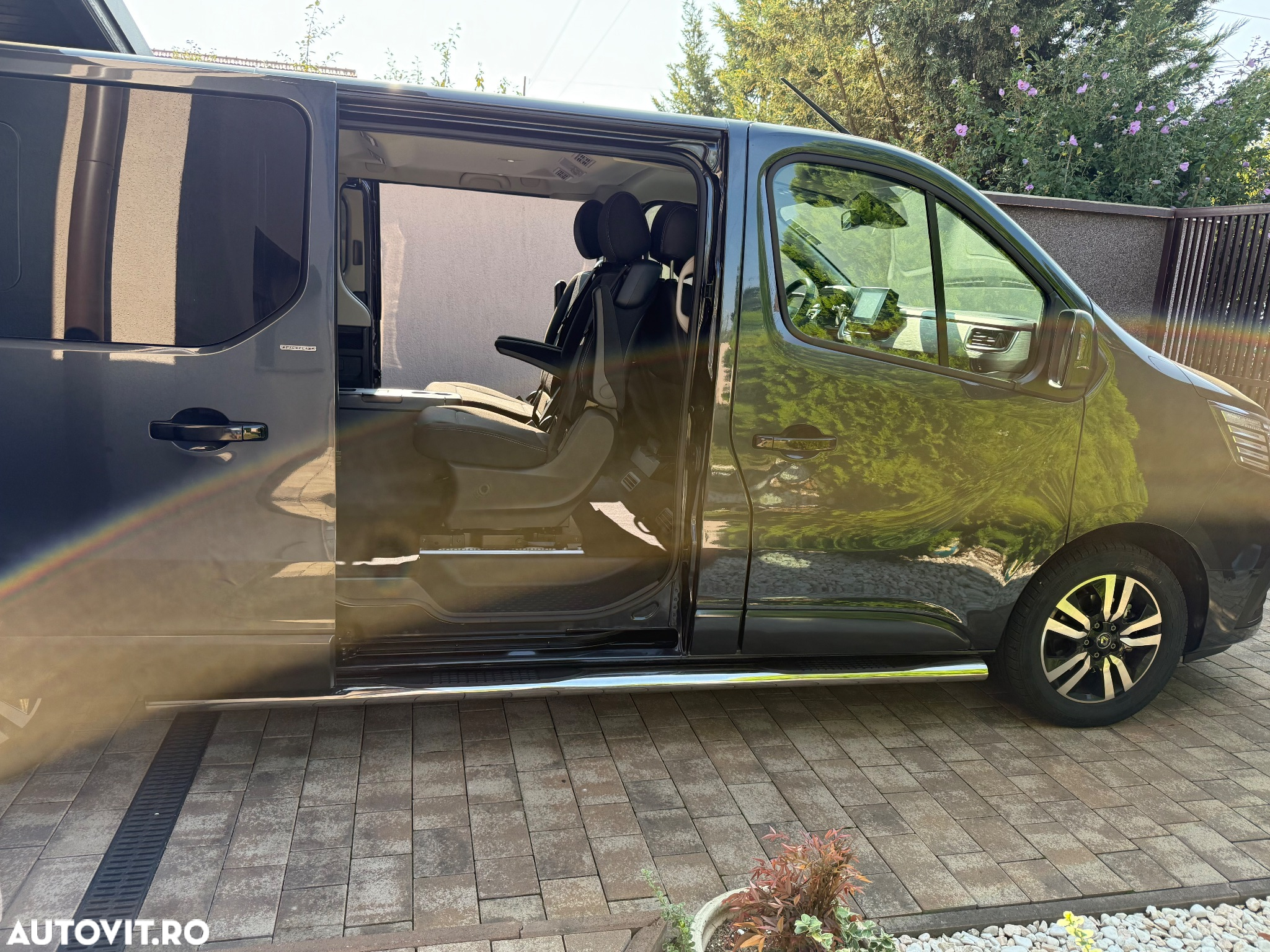 Renault Trafic - 17